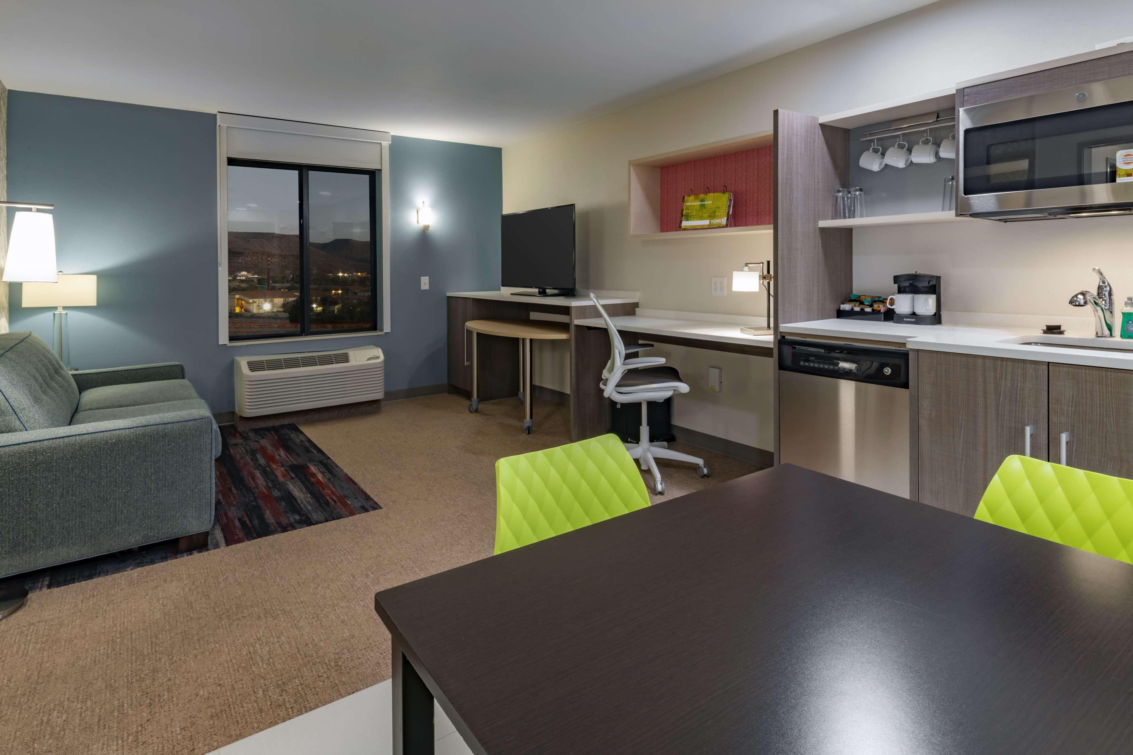 Home2 Suites By Hilton Kingman Exteriör bild