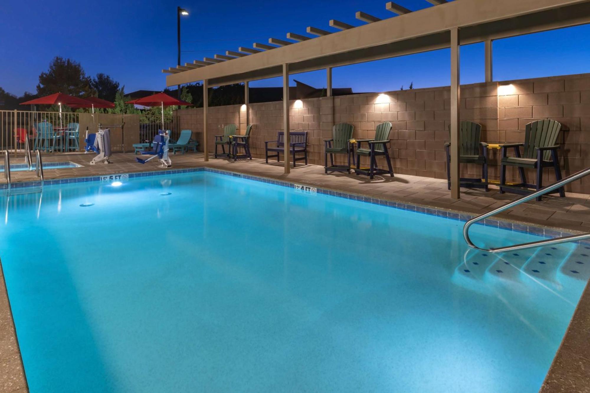 Home2 Suites By Hilton Kingman Exteriör bild